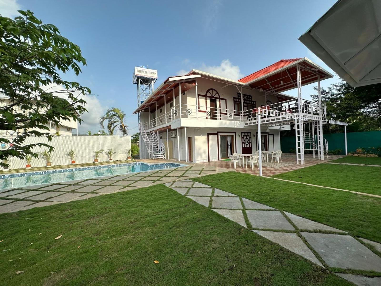 Villa Wistaria- Luxury 7Bhk Villa With Private Pool Alibag Bagian luar foto