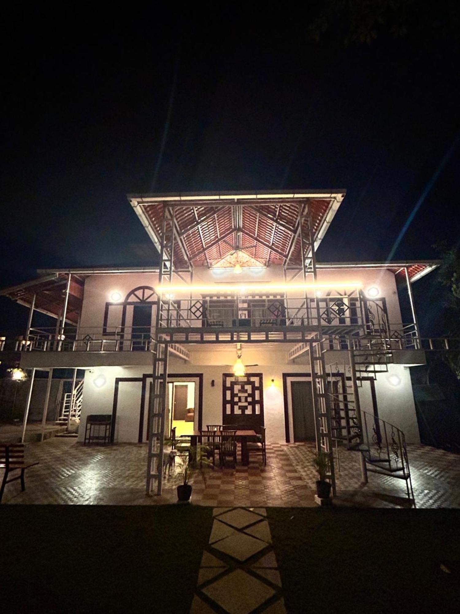 Villa Wistaria- Luxury 7Bhk Villa With Private Pool Alibag Bagian luar foto